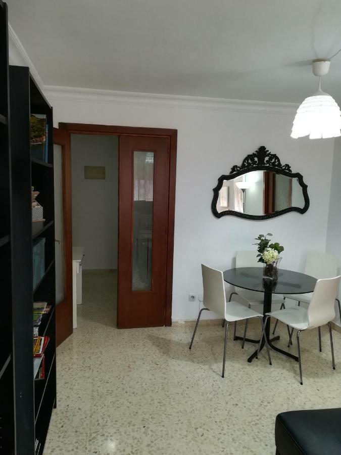 Luminoso Y Amplio Apartamento Σεβίλλη Εξωτερικό φωτογραφία